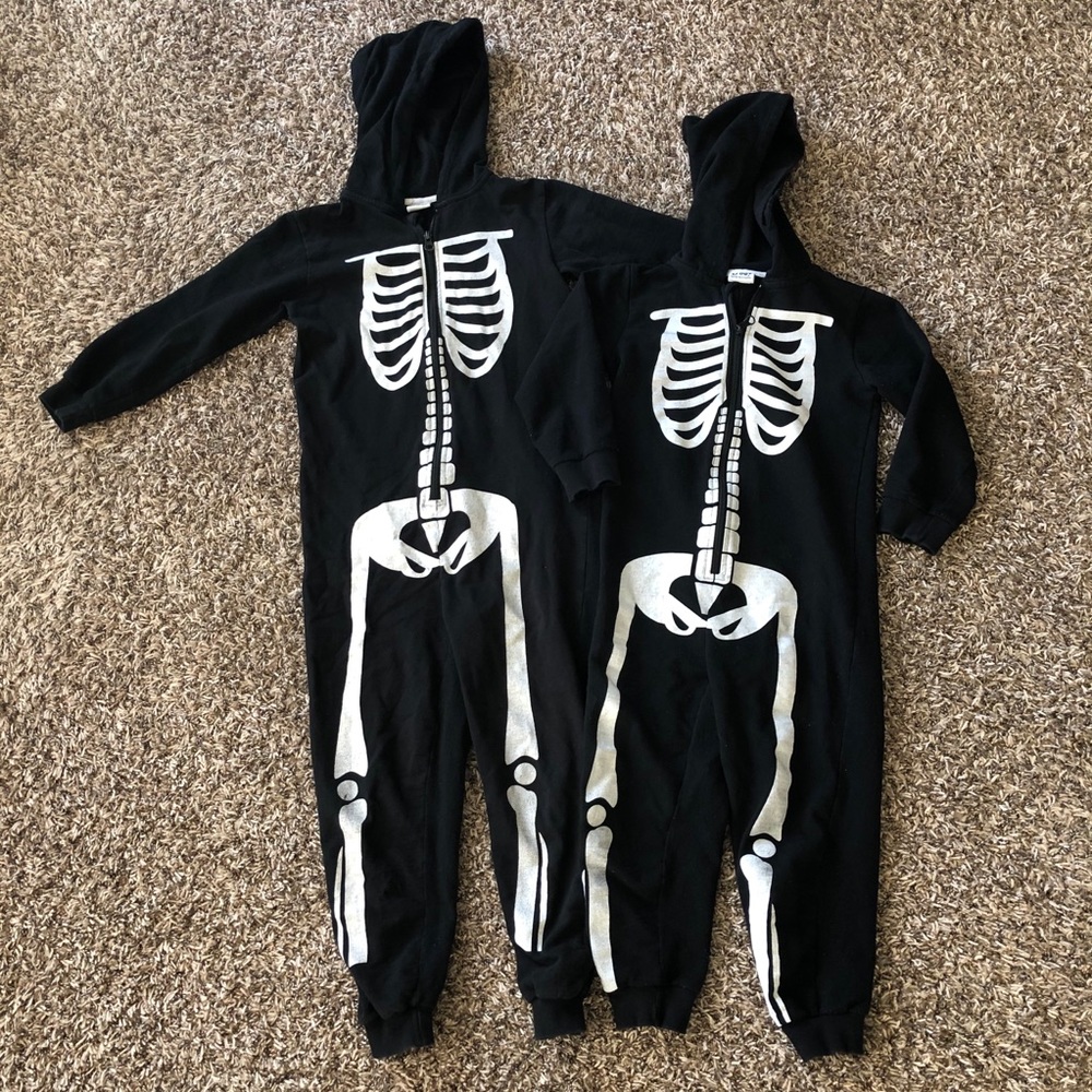 Boys 100% cotton skeleton Onesie